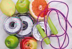 Μεσογειακή διατροφή και άσκηση προστατεύουν από το Αλτσχάιμερ και τον πρόωρο θάνατο 