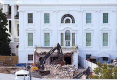 Η «λίστα των φίλων»: Ποιοι χρηματοδοτούν την πολυτελή αίθουσα του Τραμπ στον Λευκό Οίκο