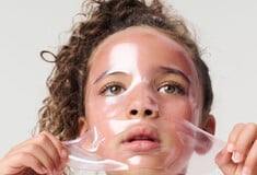 Skincare για παιδιά: Η νέα «δυστοπική» τάση που εξοργίζει τους δερματολόγους