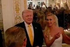 Ο Τραμπ πήγε ακάλεστος σε γάμο και άρχισε να μιλά για τον Παράδεισο 