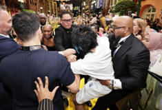 Στη φυλακή ο άνδρας που όρμησε στην Αριάνα Γκράντε στην πρεμιέρα του Wicked 2