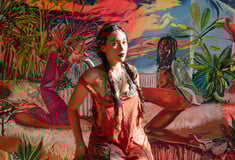 Gisela McDaniel: «Συγκρίνω τον τρόπο με τον οποίο συμπεριφέρονται οι άντρες στις γυναίκες με το πώς συμπεριφερόμαστε στη Γη»