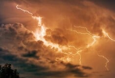 Καιρός: Από απόψε ισχυρές καταιγίδες και βροχές με διάρκεια - Ανησυχίες για πλημμυρικά φαινόμενα