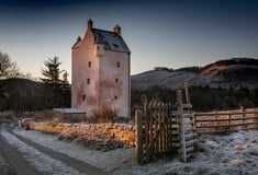 Ένας σκωτσέζικος πύργος του 16ου αιώνα γίνεται εξοχική κατοικία 