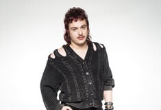 ΕΠΕΞ Κωνσταντίνε, τι φοράς σήμερα και πόσο κοστίζει;