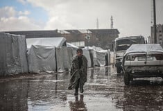 Γάζα: «Κοιτάξτε μας με έλεος» - Η δραματική έκκληση των Παλαιστινίων υπό τον φόβο του επερχόμενου σκληρού χειμώνα