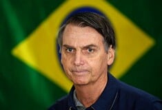 Ο Μπολσονάρου προσπάθησε να ανοίξει το ηλεκτρονικό βραχιολάκι του με εργαλείο ηλεκτροσυγκόλλησης