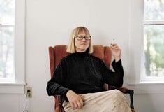 Η Έλεν ντε Γουίτ έγραψε τον «Τελευταίο Σαμουράι». Χρειάστηκε 25 χρόνια για το νέο της βιβλίο