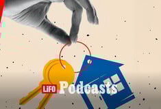 Τι τραβάει μια μεσίτρια για να σου βρει το σπίτι που θες στην πόλη που δεν έμεινε τίποτα 