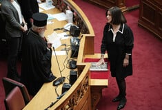 Πλεύση Ελευθερίας: Ορκίστηκε η Έλλη Ρούσου