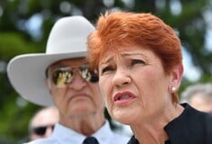 ΑΥΣΤΡΑΛΙΑ ΜΠΟΥΡΚΑ ΑΚΡΟΔΕΞΙΑ ΓΕΡΟΥΣΙΑΣΤΗΣ