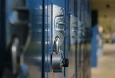 ΘΥΡΙΔΕΣ ΣΧΟΛΕΙΑ ΥΠΟΥΡΓΕΙΟ ΠΑΙΔΕΙΑΣ