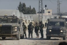 Εκατοντάδες ισραηλινοί στρατιώτες πραγματοποίησαν έφοδο σε παλαιστινιακή πόλη στη Δυτική Όχθη