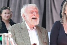 Ντικ Βαν Ντάικ: Το μυστικό της μακροζωίας είναι να αποφεύγεις δύο συνηθισμένα πράγματα