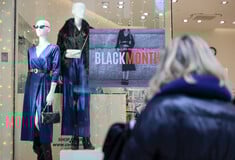 Σήμερα η «Black Friday»: Όλα όσα πρέπει να προσέξετε στις αγορές σας 