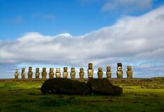 ΝΗΣΙΑ ΤΟΥ ΠΑΣΧΑ ΜΕΛΕΤΗ