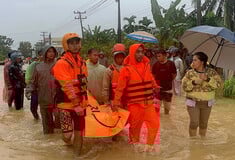 Ασία: Εκατοντάδες νεκροί από τις πλημμύρες σε Ινδονησία, Μαλαισία και Ταϊλάνδη