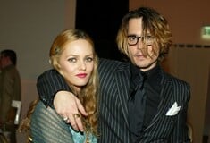 Ο Τζόνι Ντεπ μιλά για τη σχέση του με τη Βανέσα Παραντί