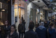 Ανοιχτά σήμερα εμπορικά καταστήματα και σούπερ μάρκετ - Το ωράριο 