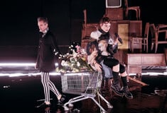 17 παραστάσεις που παίζουν δευτερότριτα