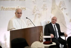 Από τον Λίβανο, ο Πάπας Λέων τάσσεται υπέρ της λύσης δύο κρατών στο Παλαιστινιακό