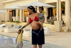 Η Rihanna δημοσίευσε σπάνιες φωτογραφίες με τα παιδιά της