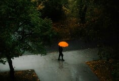 Ξεκινά το νέο κύμα κακοκαιρίας: Βαρομετρικό χαμηλό από τον κόλπο της Σύρτης θα «σαρώσει» τη χώρα