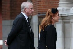 Σάρα Φέργκιουσον: Πού αναζητά το νέο σπίτι της μετά την αφαίρεση των βασιλικών τίτλων του Άντριου