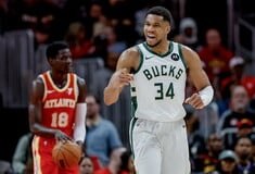 ΓΙΑΝΝΗΣ ΑΝΤΕΤΟΚΟΥΝΜΠΟ NBA ΜΙΛΓΟΥΟΚΙ ΜΠΑΚΣ