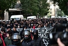 Αλέξης Γρηγορόπουλος: Σε εξέλιξη η πρώτη πορεία στη μνήμη του - Κλειστές Πανεπιστημίου και Σταδίου