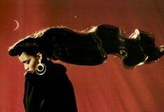 Farida Khelfa: Η μούσα του Gaultier και του Alaïa βγάζει στο σφυρί το παρελθόν της 