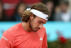 Στέφανος Τσιτσιπάς: Δεν διαθέτει ελληνικό δίπλωμα - Μέχρι σήμερα δεν έχει εμφανιστεί στις Αρχές