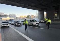 Αττική Οδός: Χωρίς δίπλωμα και πινακίδες ο οδηγός μηχανής που παρέσυρε τροχονόμο 