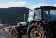 Μπλόκα αγροτών: Συμβολικός αποκλεισμός στο λιμάνι Θεσσαλονίκης - Το βλέμμα στραμμένο στη σύσκεψη της Νίκαιας