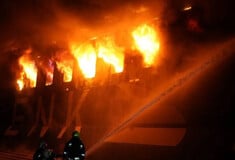 Οδησσός: Μεγάλη φωτιά σε τουρκικό ferry boat μετά από πλήγμα 