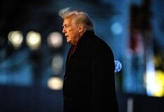 ΝΤΟΝΑΛΝΤ ΤΡΑΜΠ ΑΓΩΓΗ ΛΕΥΚΟΣ ΟΙΚΟΣ