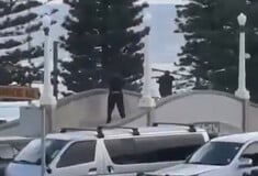 Σίδνεϊ: Ένοπλοι άνοιξαν πυρ στην παραλία στην παραλία Μπόνταϊ - Αναφορές για νεκρούς και τραυματίες