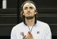 Στέφανος Τσιτσιπάς: «Δεν του ζητήθηκε να επιδείξει άδεια οδήγησης που νοµίµως κατέχει»