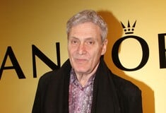 ΑΛΜΠΕΡΤΟ ΕΣΚΕΝΑΖΥ ΗΘΟΠΟΙΟΣ