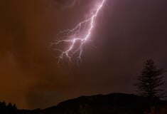 ΚΑΙΡΟΣ ΩΜΕΓΑ ΕΜΠΟΔΙΣΤΗΣ ΜΑΡΟΥΣΑΚΗΣ