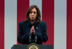 ΚΑΜΑΛΑ ΧΑΡΙΣ ΗΠΑ