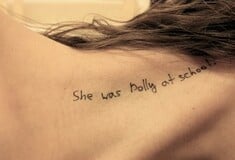 Στη δημοσιότητα νέες φωτογραφίες από τα αρχεία του Τζέφρι Έπσταϊν