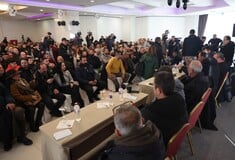 ΑΓΡΟΤΕΣ ΜΠΛΟΚΑ ΚΥΒΕΡΝΗΣΗ