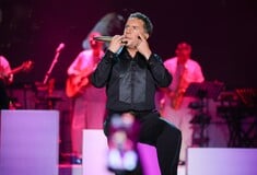 ΓΙΩΡΓΟΣ ΜΑΖΩΝΑΚΗΣ THE VOICE ΕΛΕΝΑ ΠΑΠΑΡΙΖΟΥ