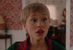 «Ηome Alone»: Η Ariana Grande μεταμφιέστηκε σε Kevin McCallister για χάρη του SNL 