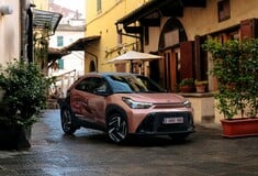 Οδηγούμε το νέο Toyota Aygo X Hybrid στη Φλωρεντία