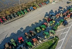 ΑΓΡΟΤΕΣ ΜΠΛΟΚΑ