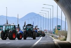 Τα αγροτικά μπλόκα στη χώρα: Η κυκλοφορία στους βασικούς οδικούς άξονες