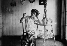 «Τι χρειάζονται λόγια εκεί, όπου η παντομίμα είνε τόσον εύγλωττη!»: Μία ώρα στο γύρισμα «ασέμνων ταινιών»