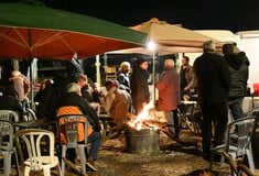 ΑΓΡΟΤΕΣ ΜΠΛΟΚΑ ΧΡΙΣΤΟΥΓΕΝΝΑ ΤΡΑΚΤΕΡ